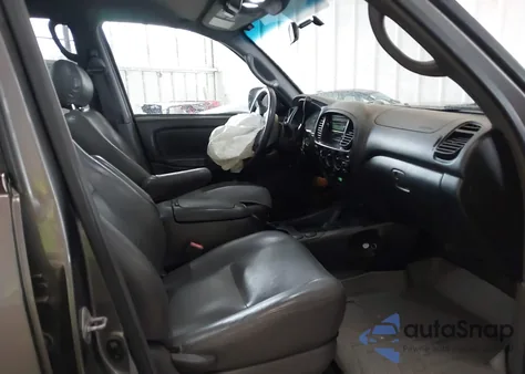 2006 Toyota Tundra Sr5 V8 z USA, uszkodzony, nr VIN 5TBDT44146S537780